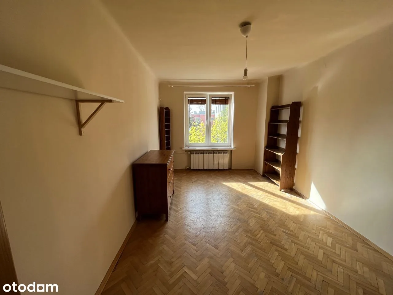 Pokój z kuchnią 32m2 przy Łazienkach