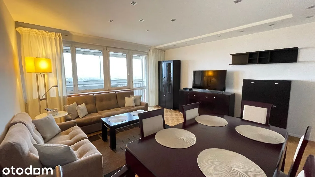 76 m², 3 rooms, balcony