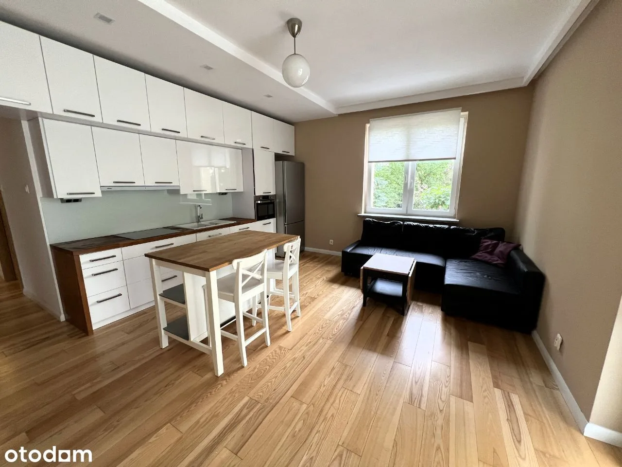 Кабаты 4 комнаты, балкон 14 м²