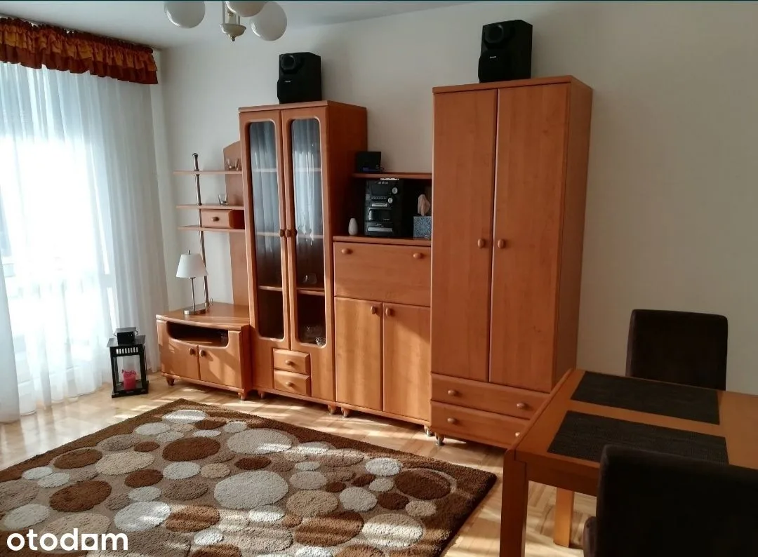 8 этаж, балкон, 2 комнаты