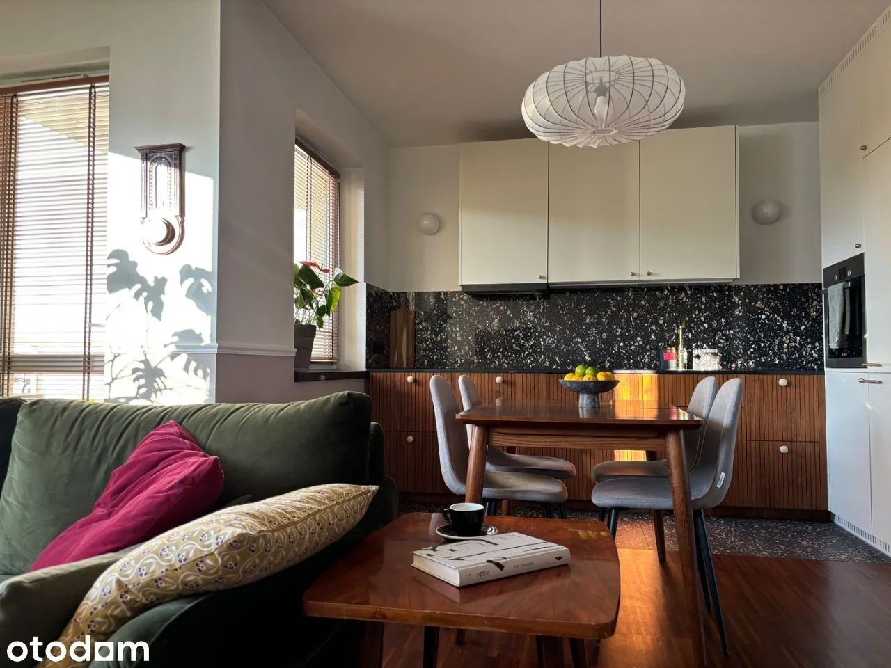 60 m², 6º piso, loggia