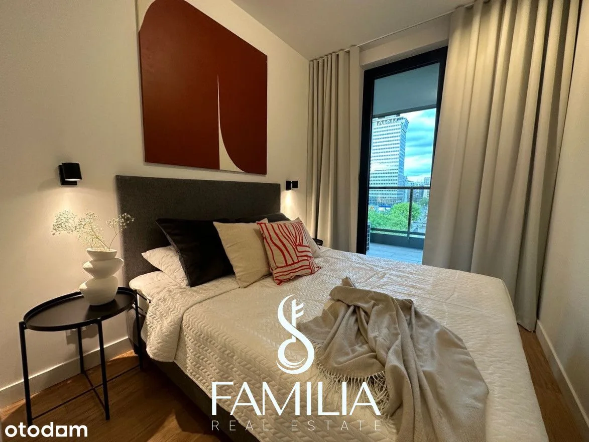 4-pokojowy apartament w samym sercu Warszawy