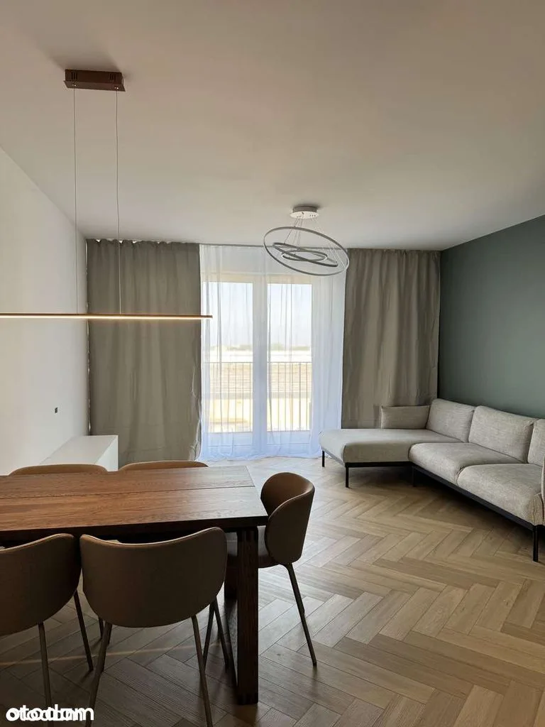 7th floor, balcony, AC, parking