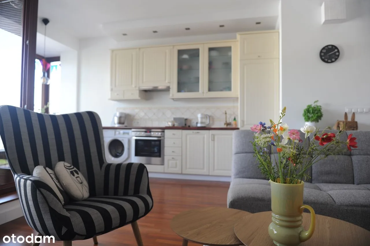 52 m² po remoncie-Fort Bema-Balkon z widokiem na zieleń-Bezpośrednio