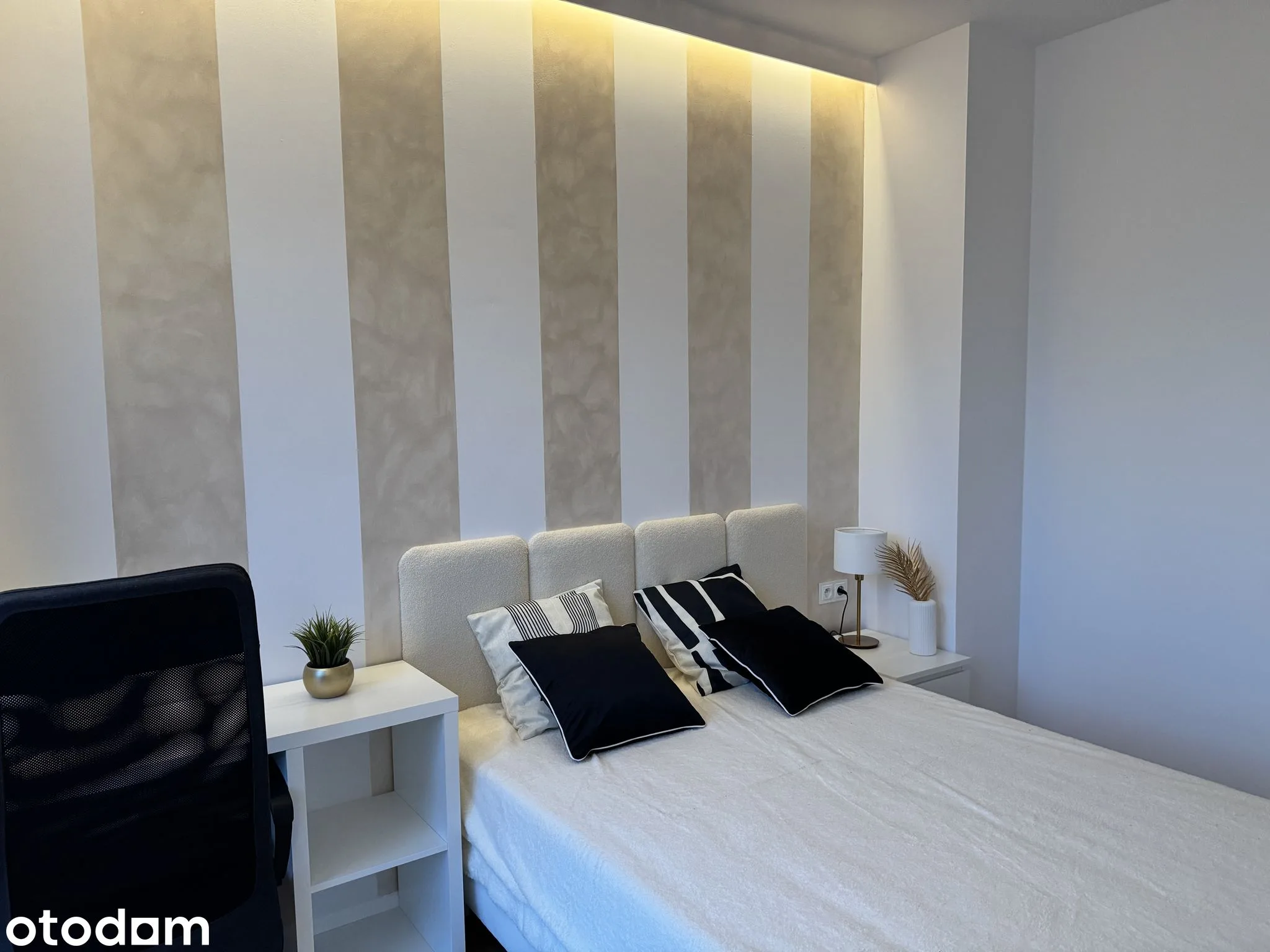 Nowy apartament / 2 pokoje 40m /z balkonem/ klimatyzacja /blisko WKD