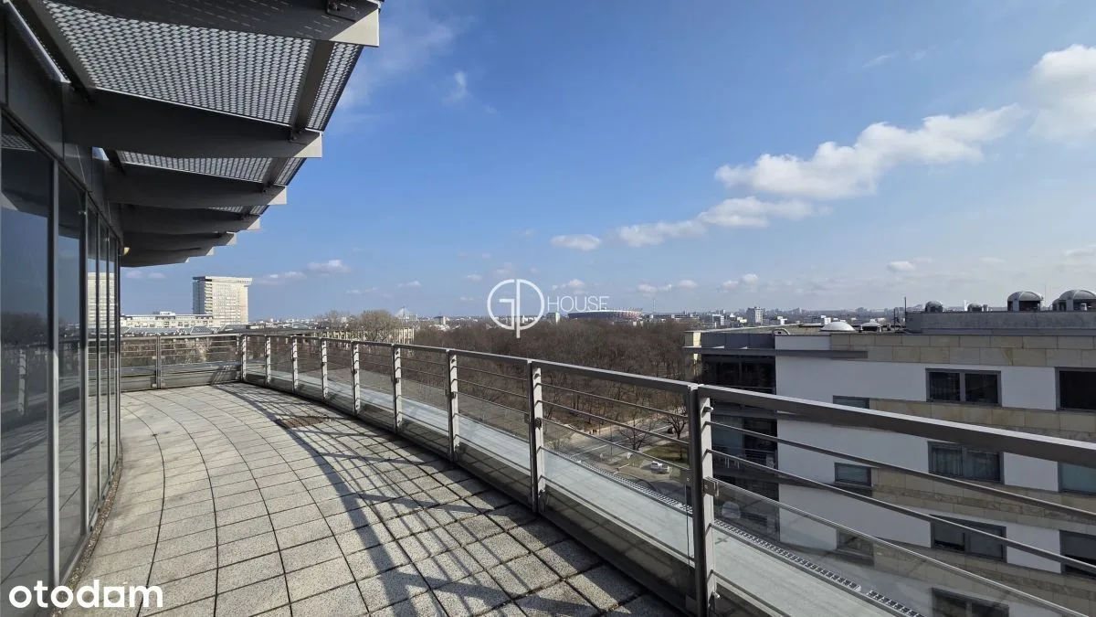 Penthouse na ostatnim piętrze