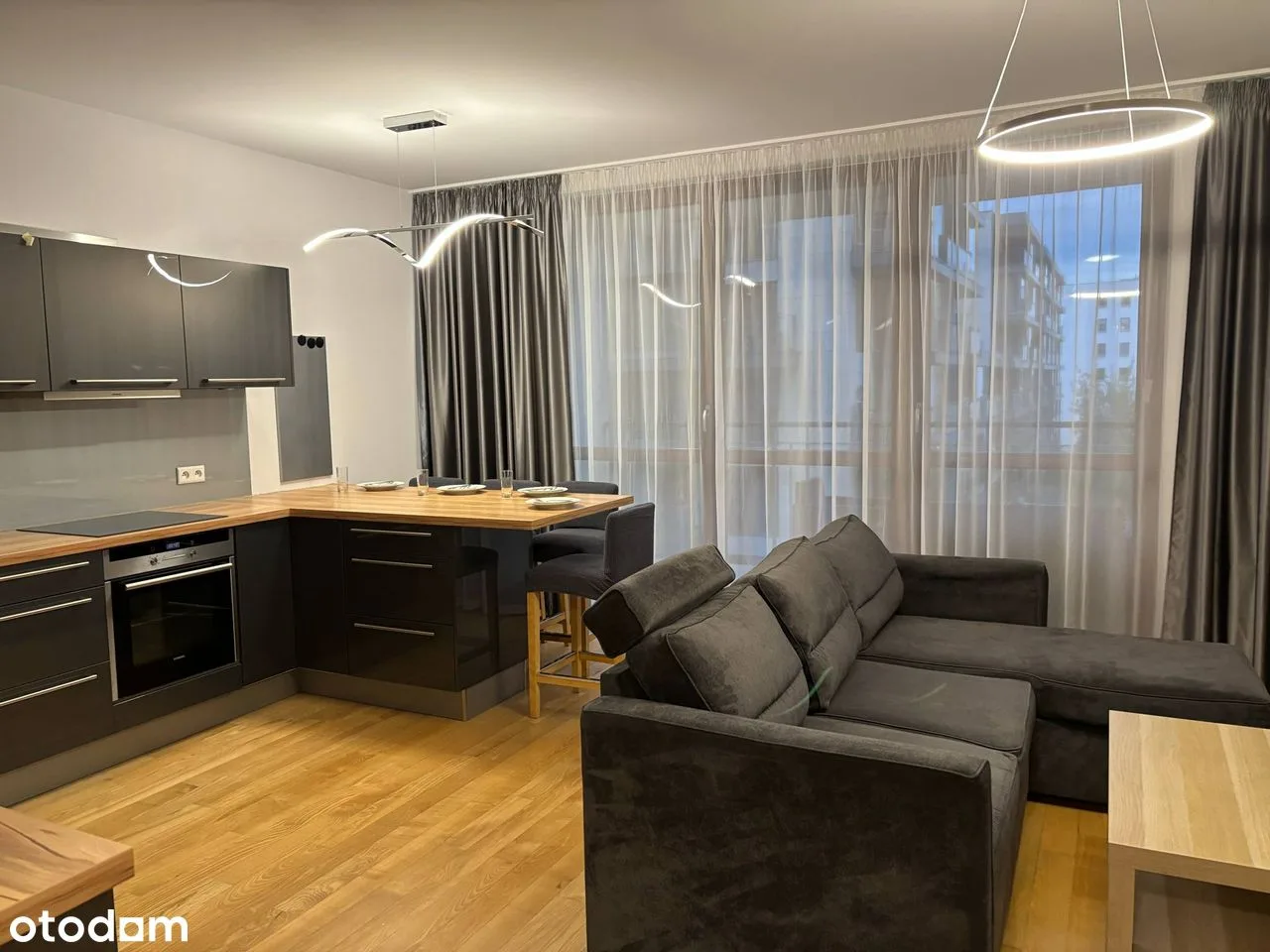 3 pokojowe mieszkanie z dużym balkonem | 3rooms apartment with balcony
