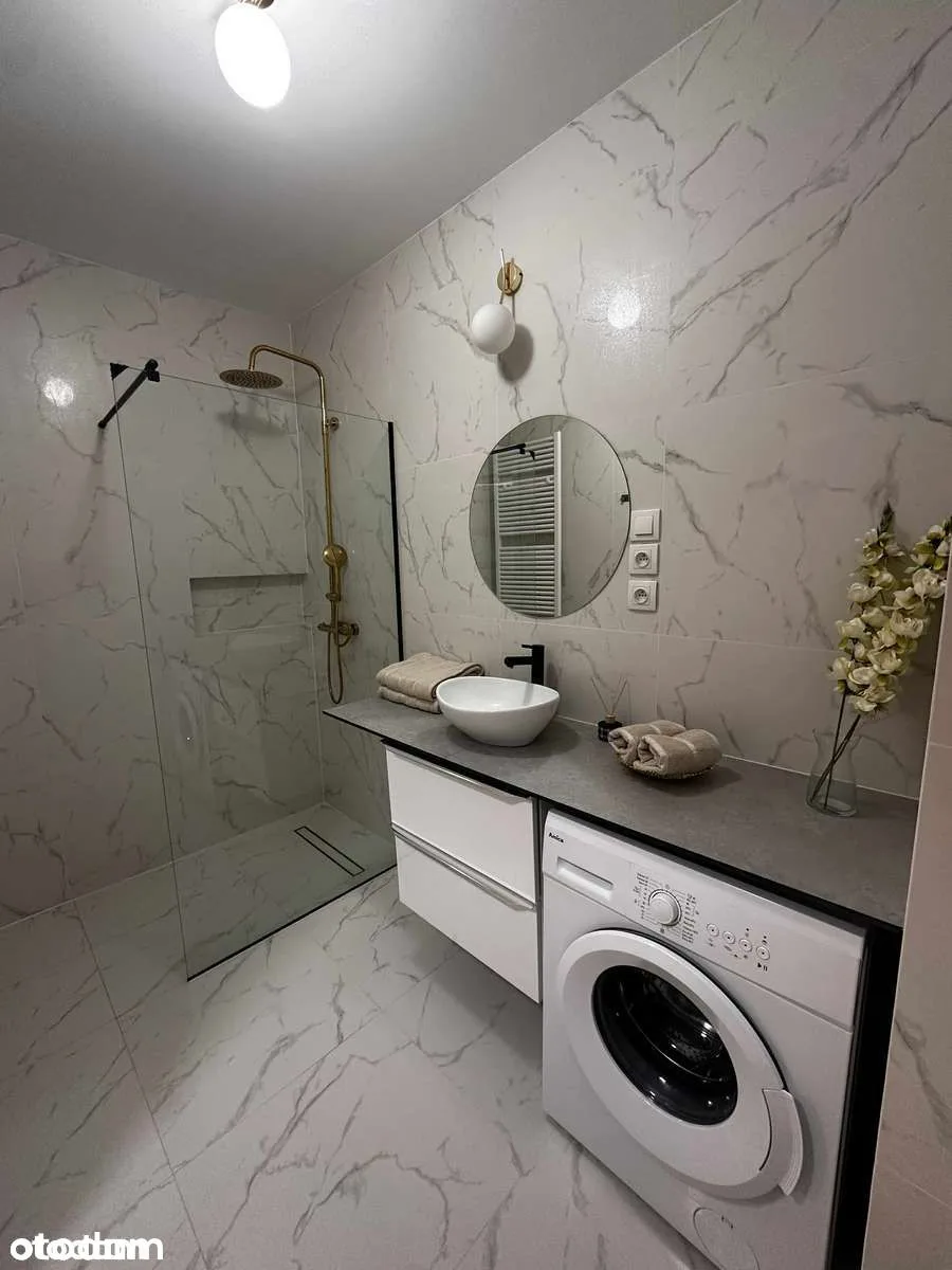 40 m² apartment, balcony and parking