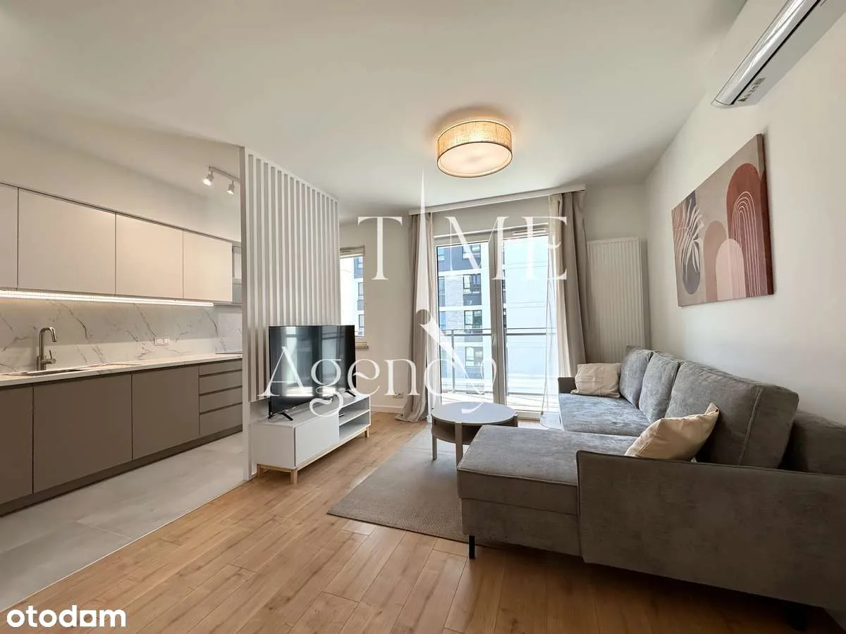 Трёхкомнатная квартира 60 m² в Włochy
