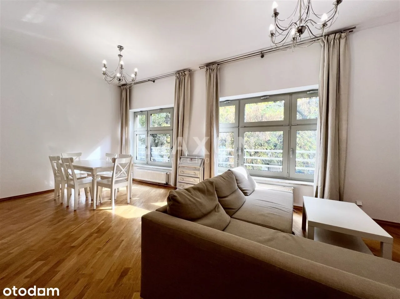 Hoża street 3-room 90 m²
