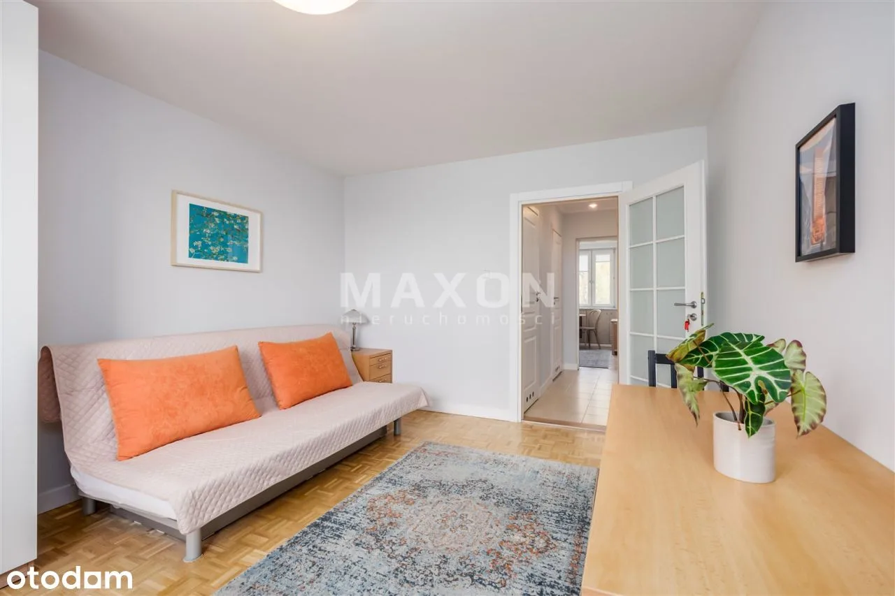 14 m² room in Bemowo apartment