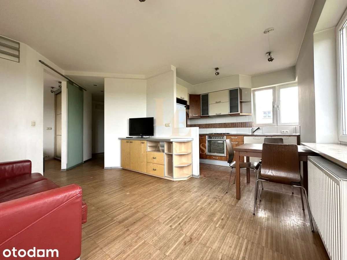 7th floor, balcony, garage