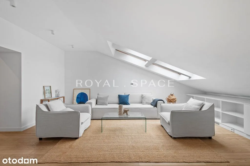 Apartament w zabytkowej kamienicy przy Wiejskiej
