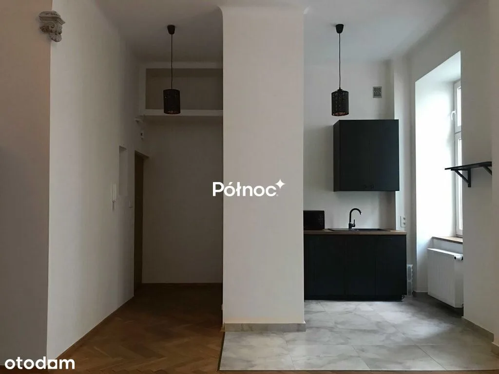 Mieszkanie w kamienicy, Foksal 17b