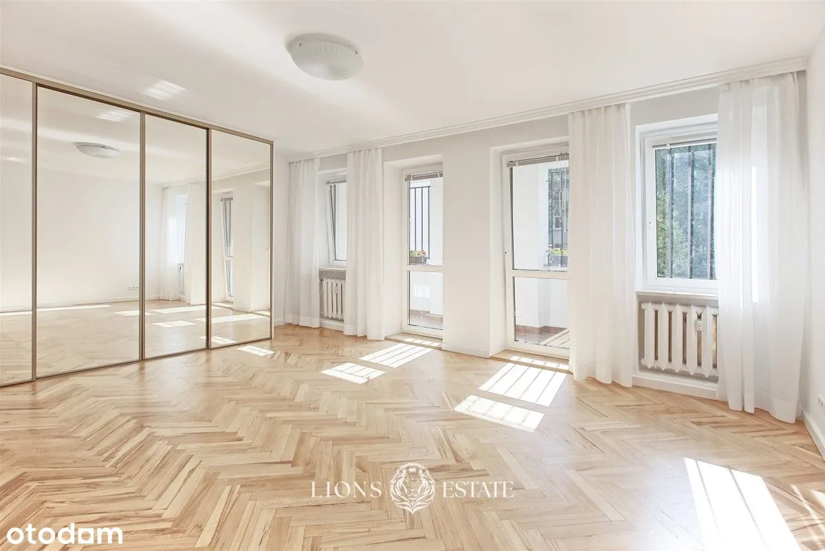 Jasny apartament z 3 sypialniami na Sadybie