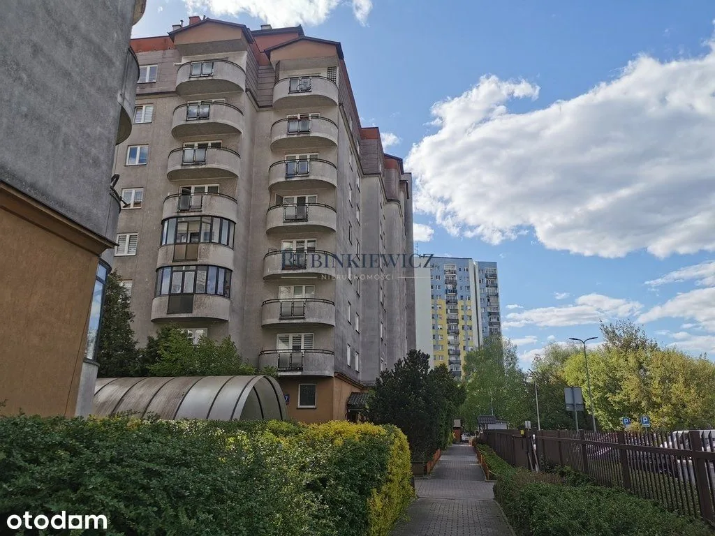 Bielany - 2 Oddzielne Pokoje, Widna Kuchnia/Garaż