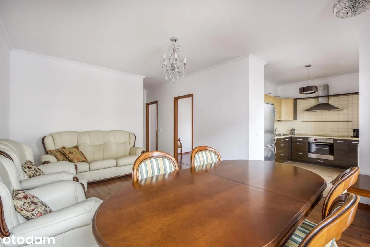 Two-bedroom apartment in Bemowo