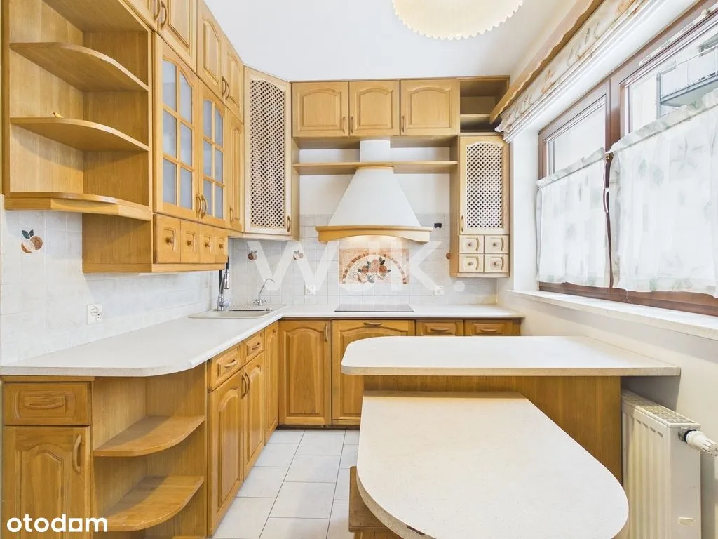 Three-room apartment with 320 m² garden in Kabaty
