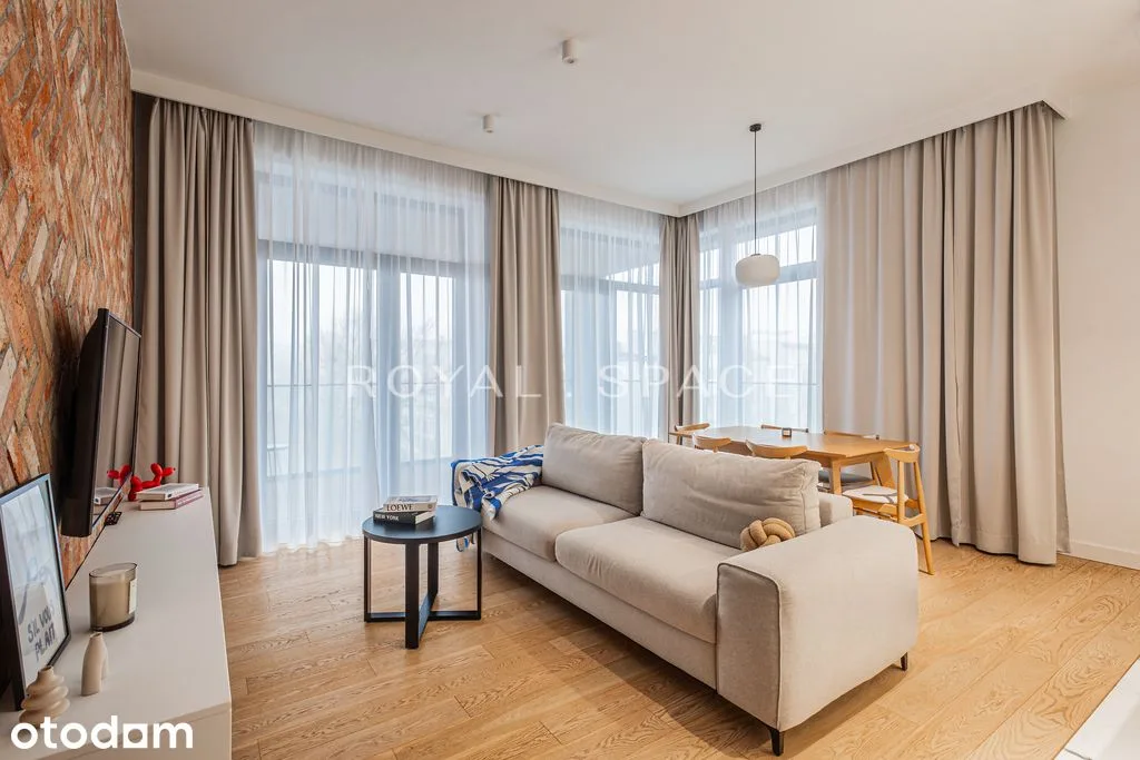Prestiżowy apartament z dużym balkonem!