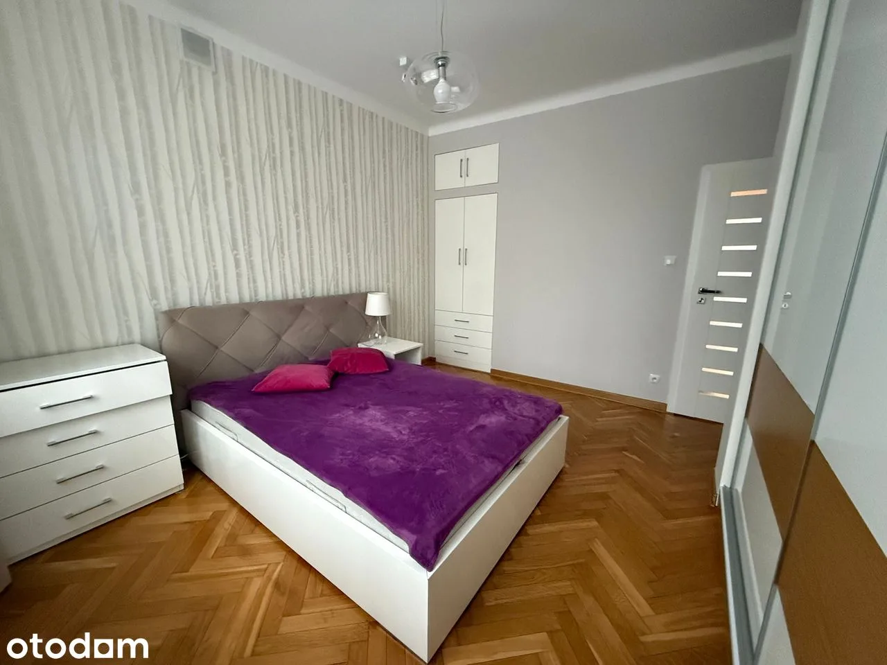 Komfortowe mieszkanie 51m2 metro Wilanowska / Comfortable apartment