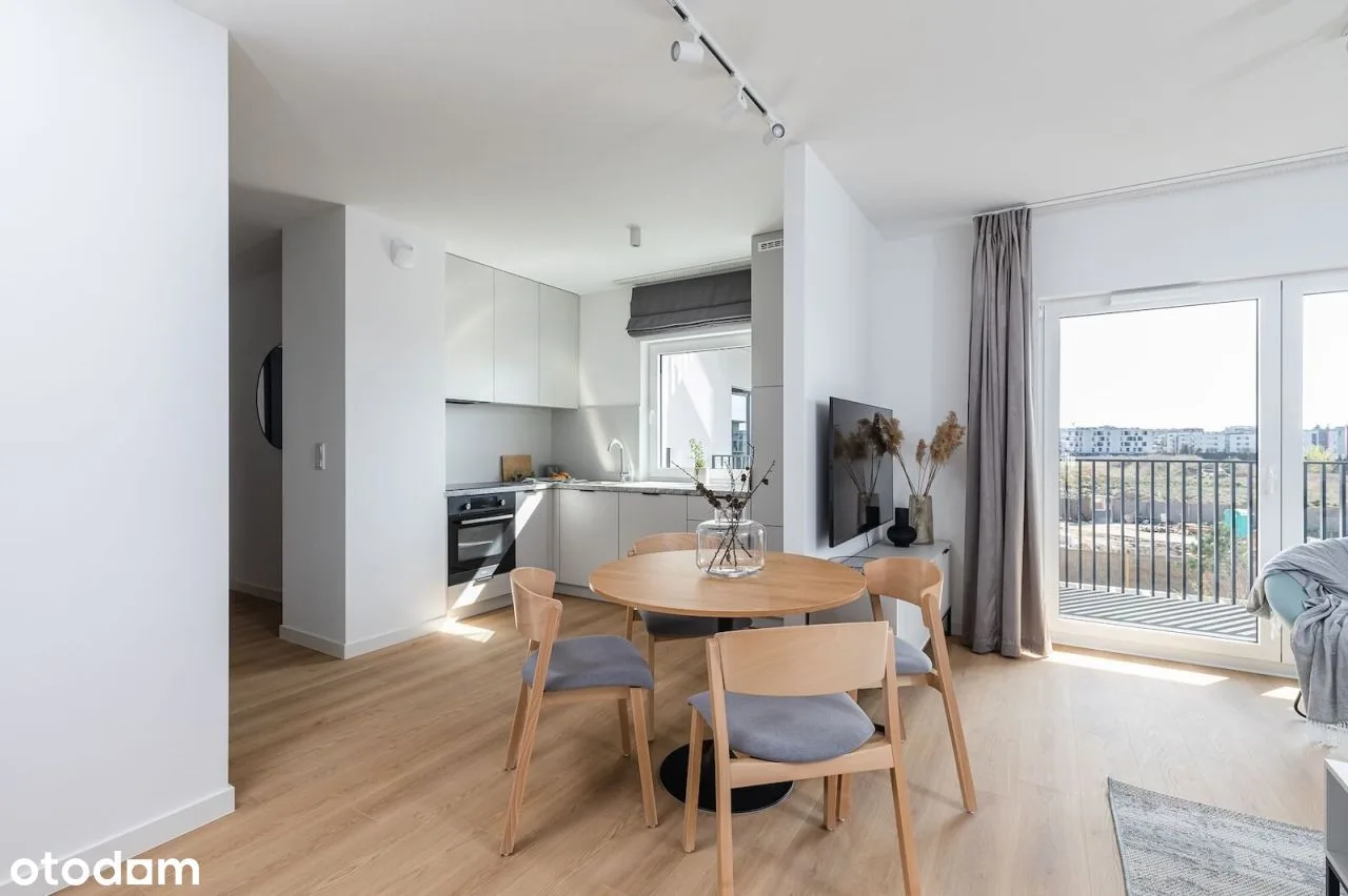 Three-room apartment in Bemowo