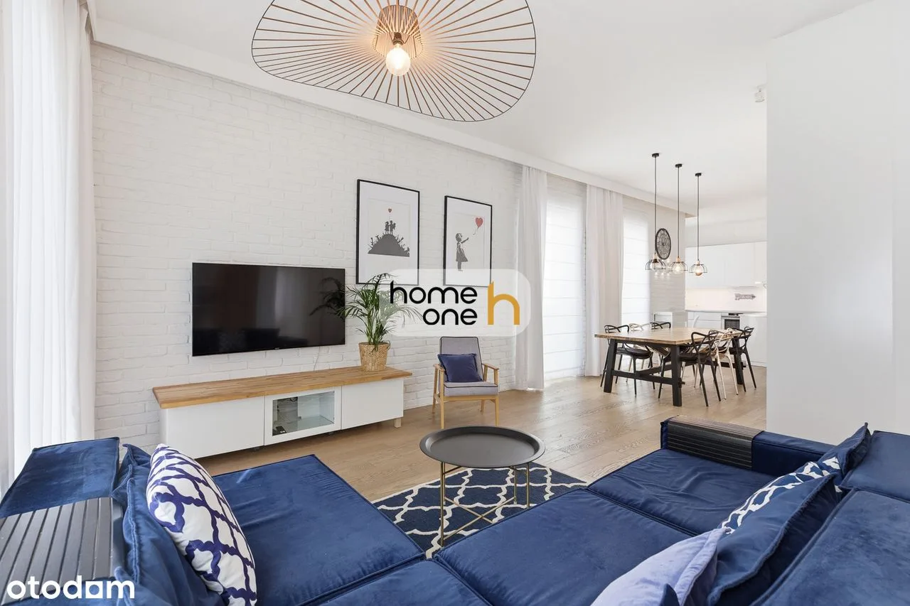 Two-bedroom apartment in Powiśle