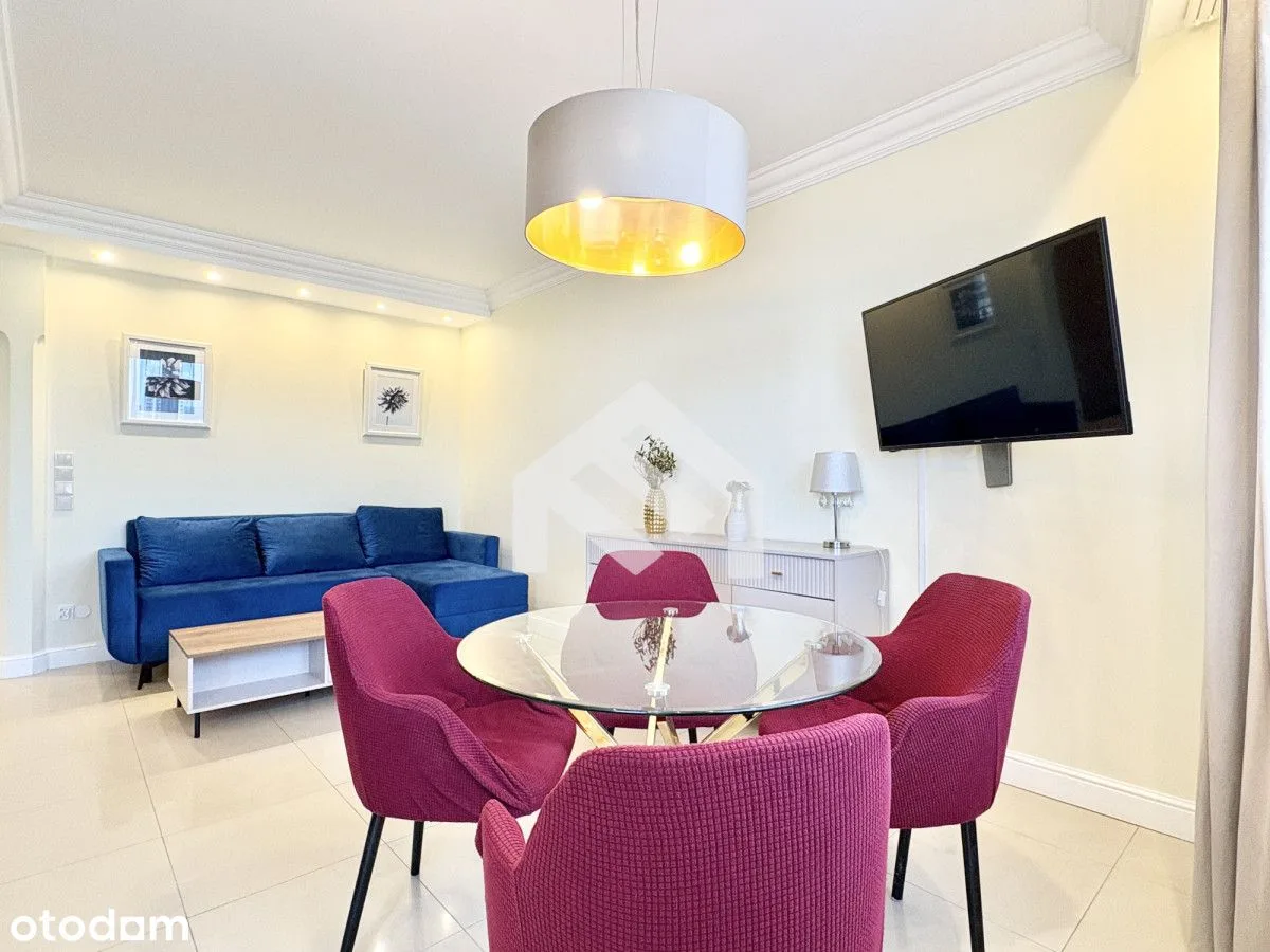 Ostrobramska | 2 pokoje | parking | 46m2 | basen