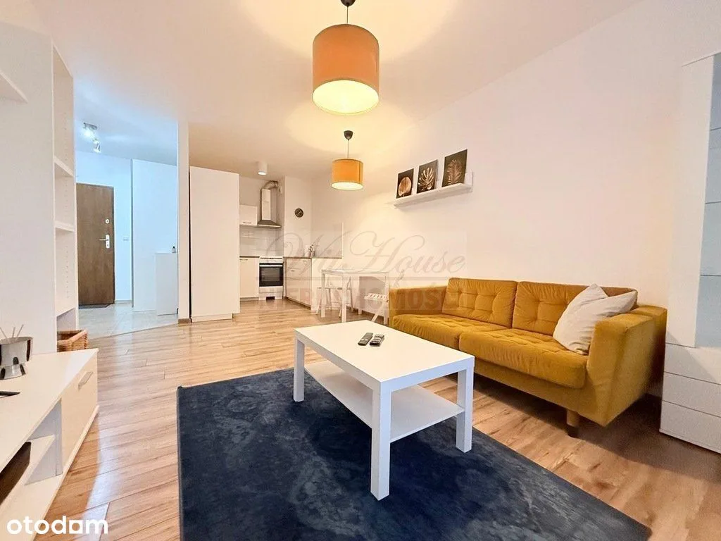 Квартира с 1 спальней 45 m² в Ursus