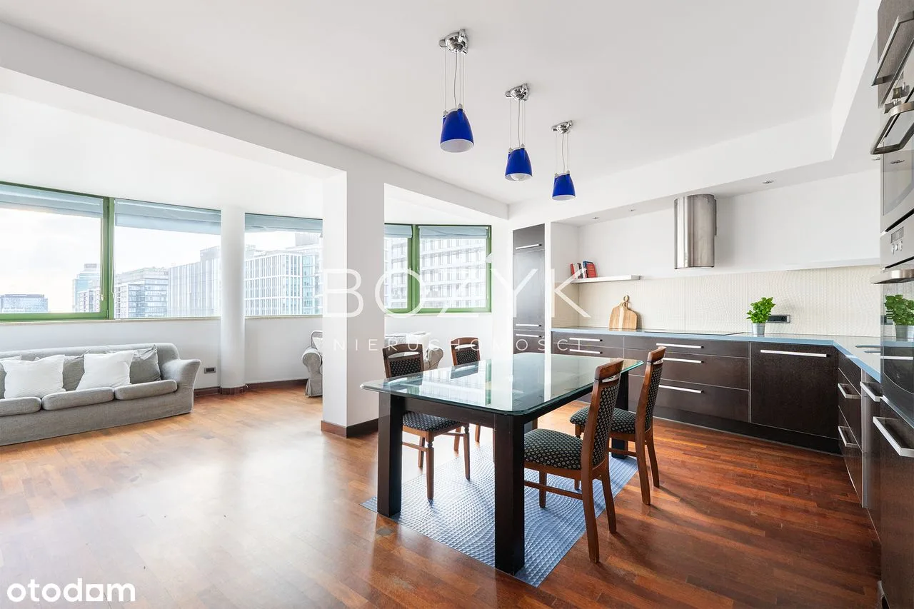 Przestrzenny apartament z panoramicznym widokiem | 2 łazienki | 102 m²