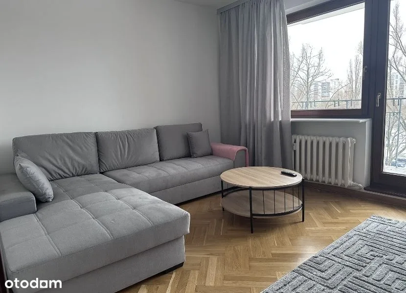 3 pokojowe mieszkanie | STEGNY | Po Remoncie