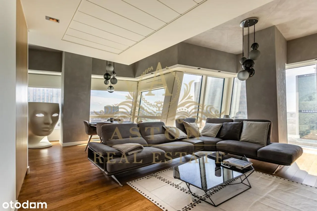 Luxury 2 bedroom apartment with PkiN view - Złota
