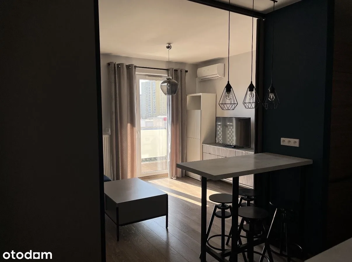 2-pokojowe klimatyzowane mieszkanie 40 m² z balkonem, bez prowizji