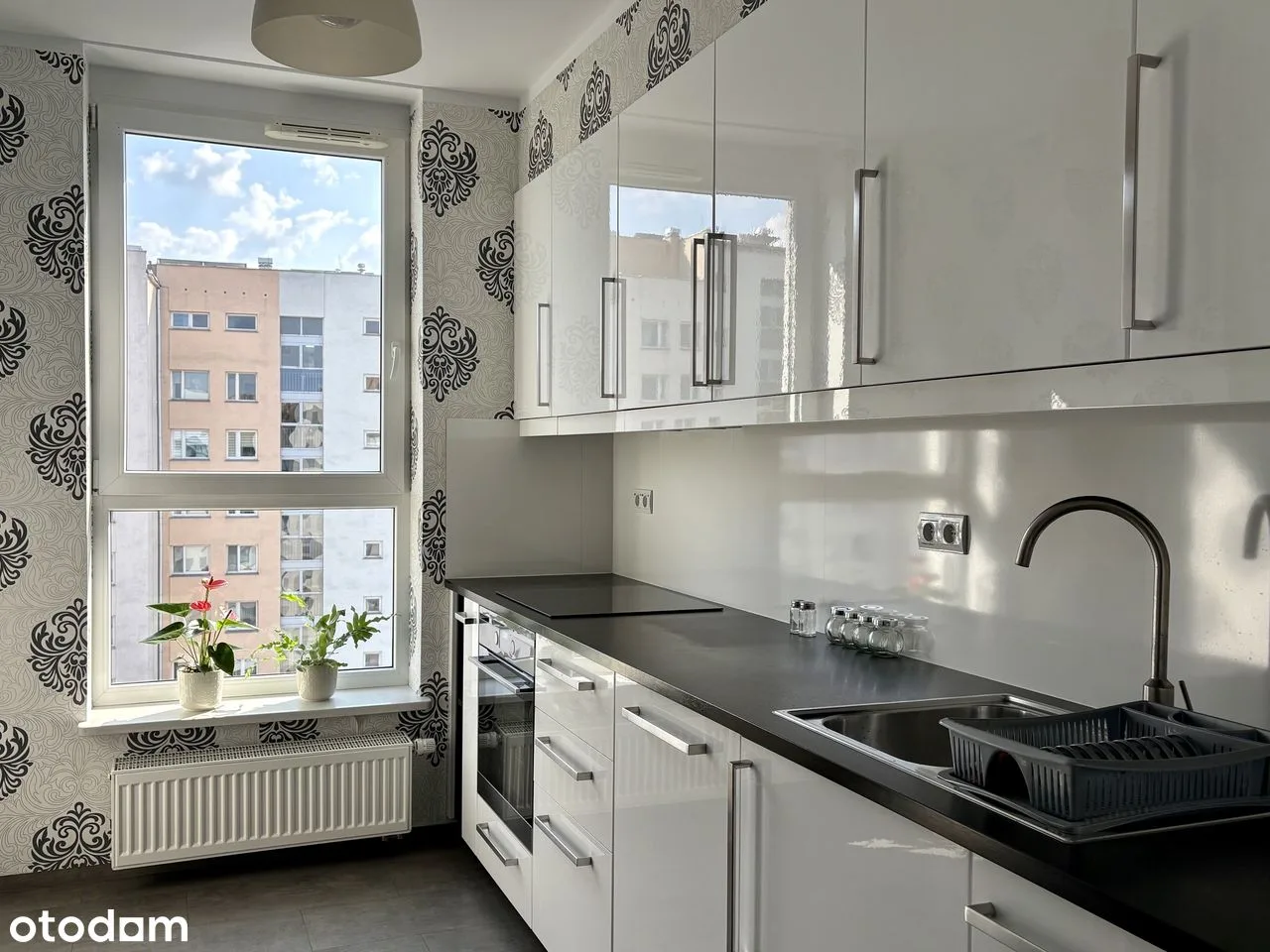 One-bedroom apartment with parking in Bemowo