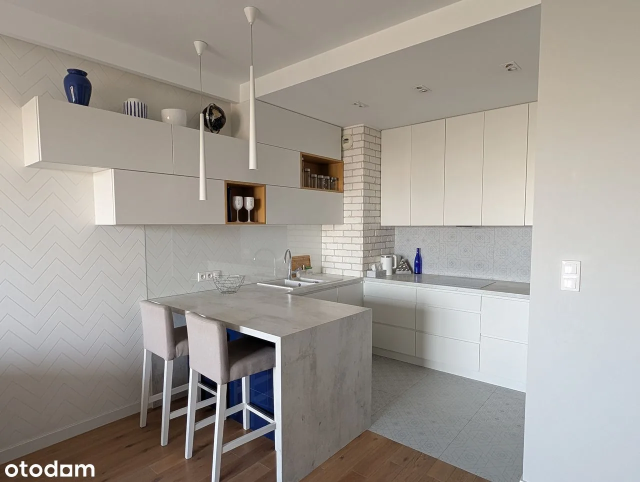 Klimatyzowany apartament 3-pokojowy 66 m², garaż + komórka lokatorska