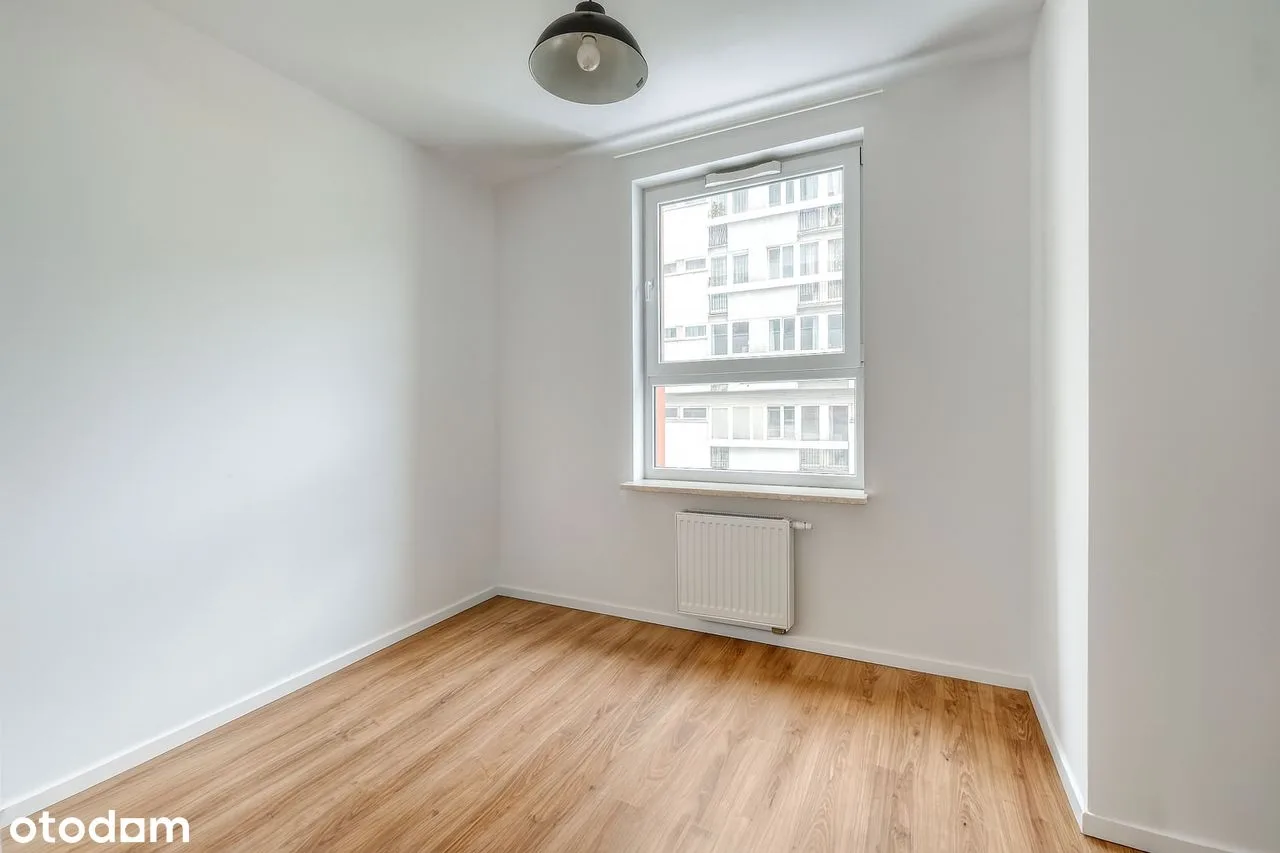 2-pokojowe mieszkanie z balkonem, w centrum