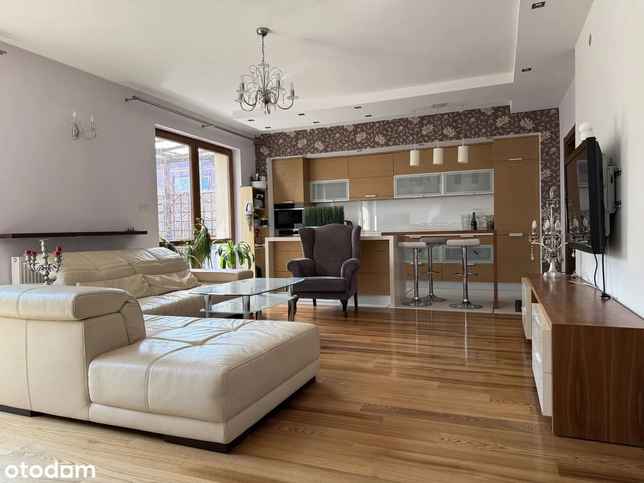 Departamento con jardín en Raszyn