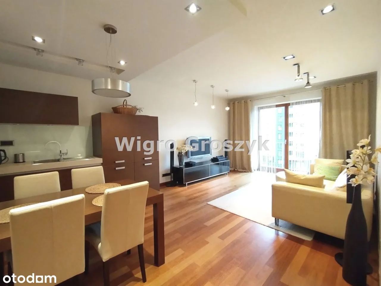 Stegny, apartament 3 pokoje, 2 loggie, 2 garaże