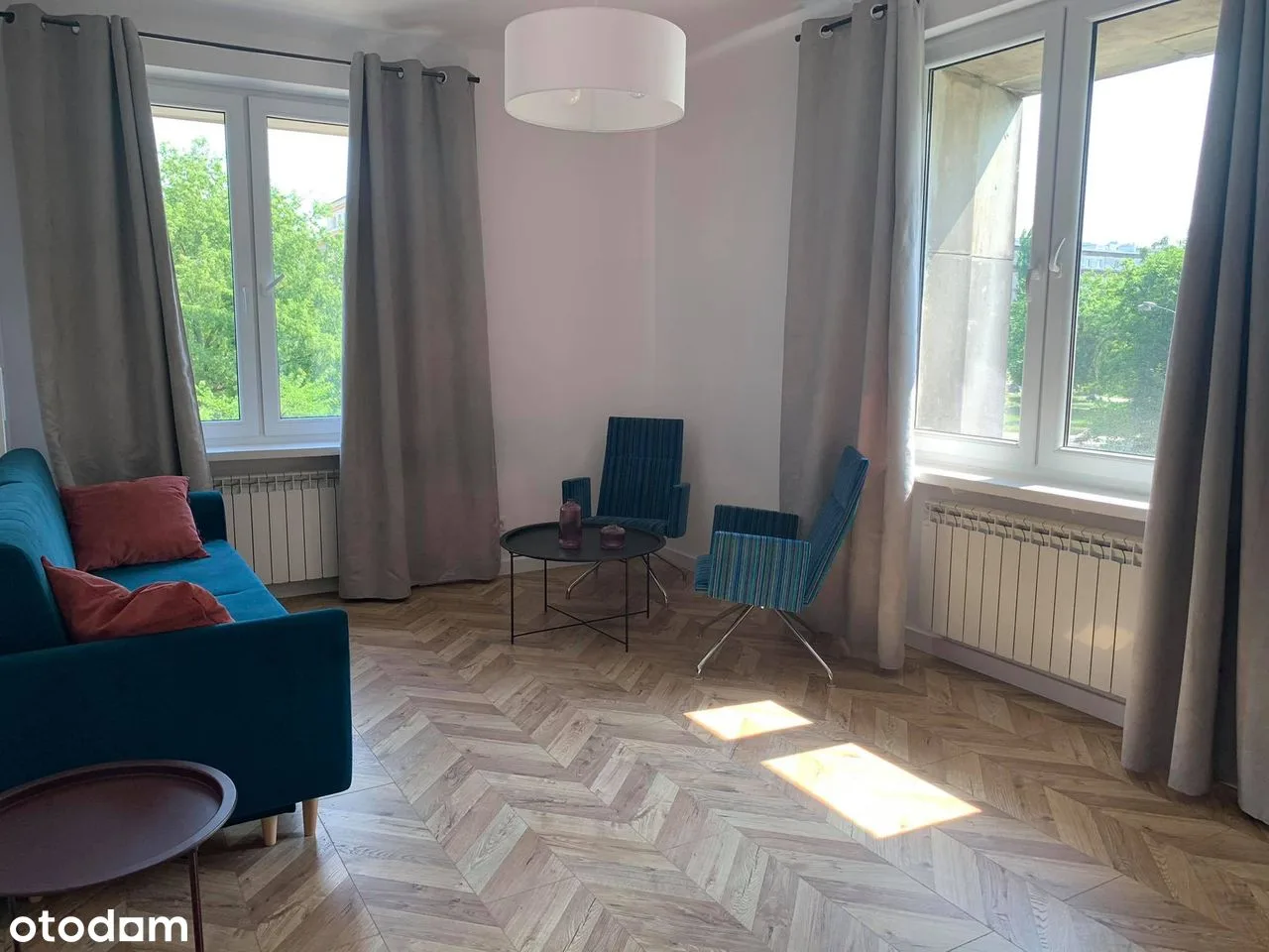 Two-room apartment near Plac Hallera