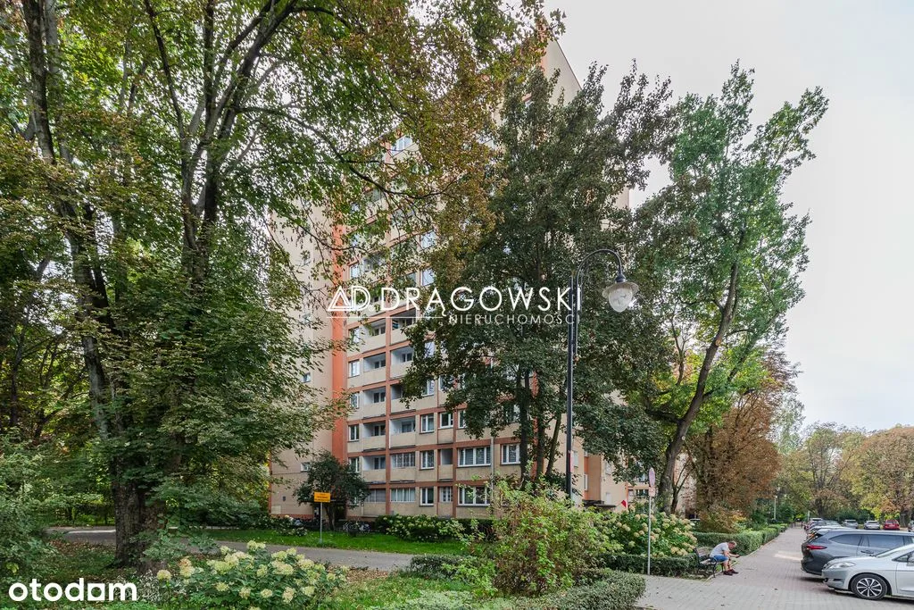 Ścisłe centrum 31 m2 balkon ciche umeblowane
