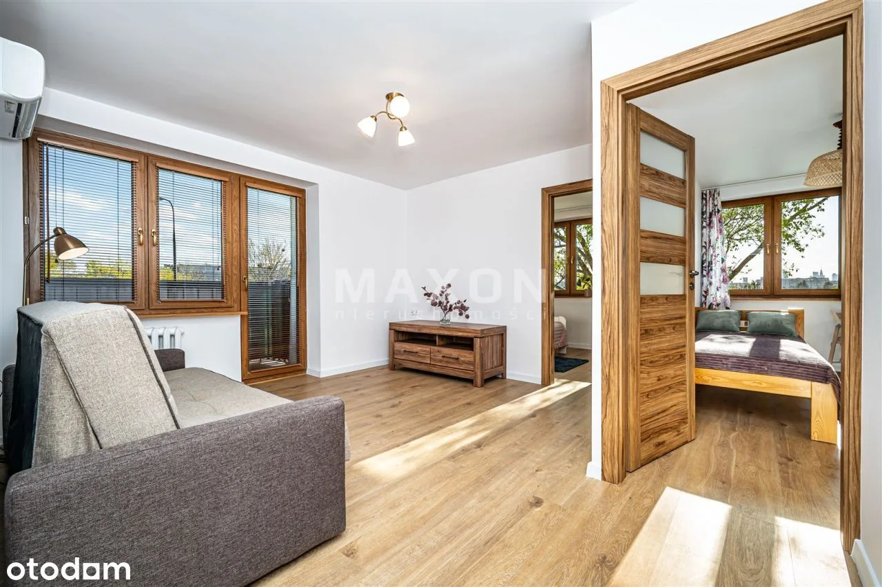 Two-bedroom apartment with balcony in Praga-Południe