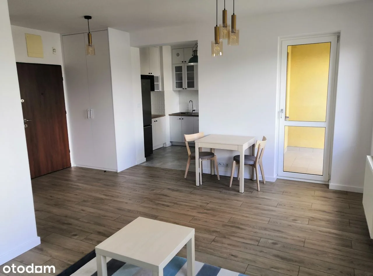 Kawalerka 35,7 m² z balkonem i garażem – Ursynów