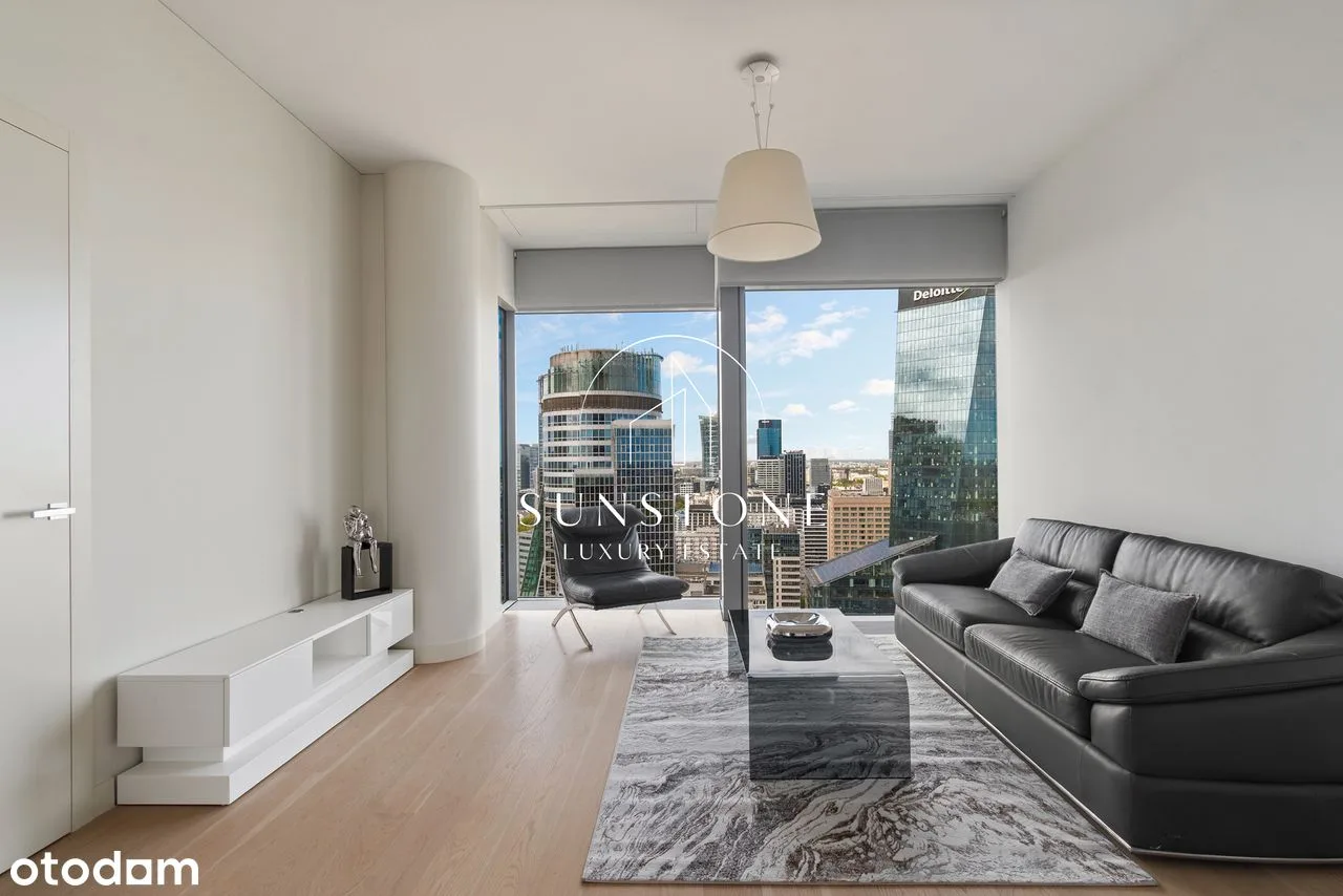 Cosmopolitan - apartament na wynajem na wysokim piętrze