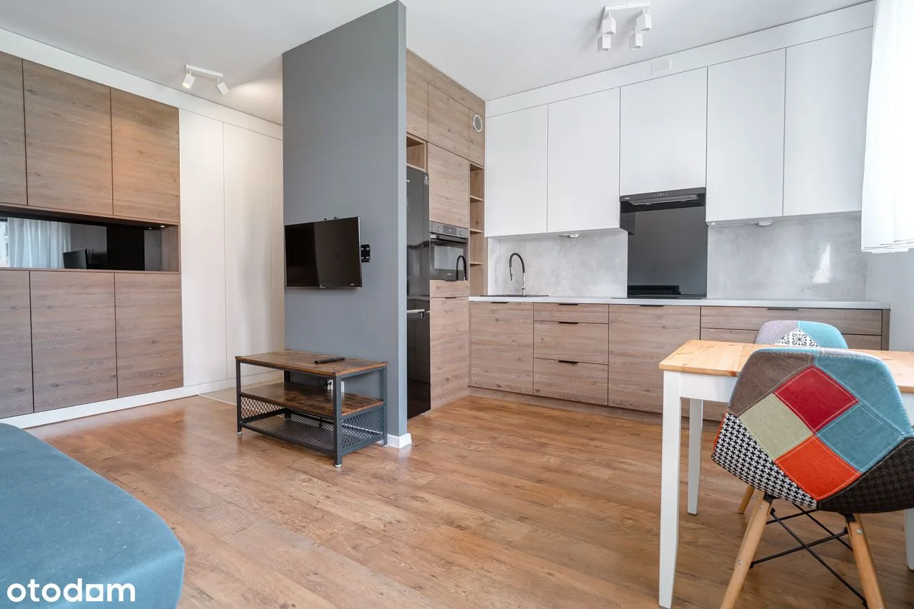 Two-room apartment with parking in Bemowo