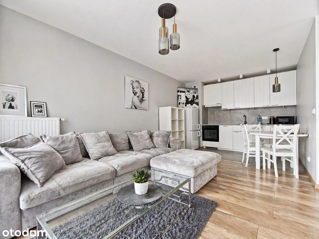Mieszkanie 4 pokoje, 3 sypialnie, garaż, łazienka, WC, balkon, Ursus