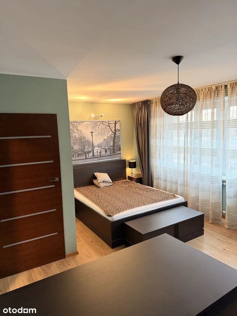 2 pokoje | 55 m2| ostatnie piętro | Metro Dw. Gdański | przy Arkadii