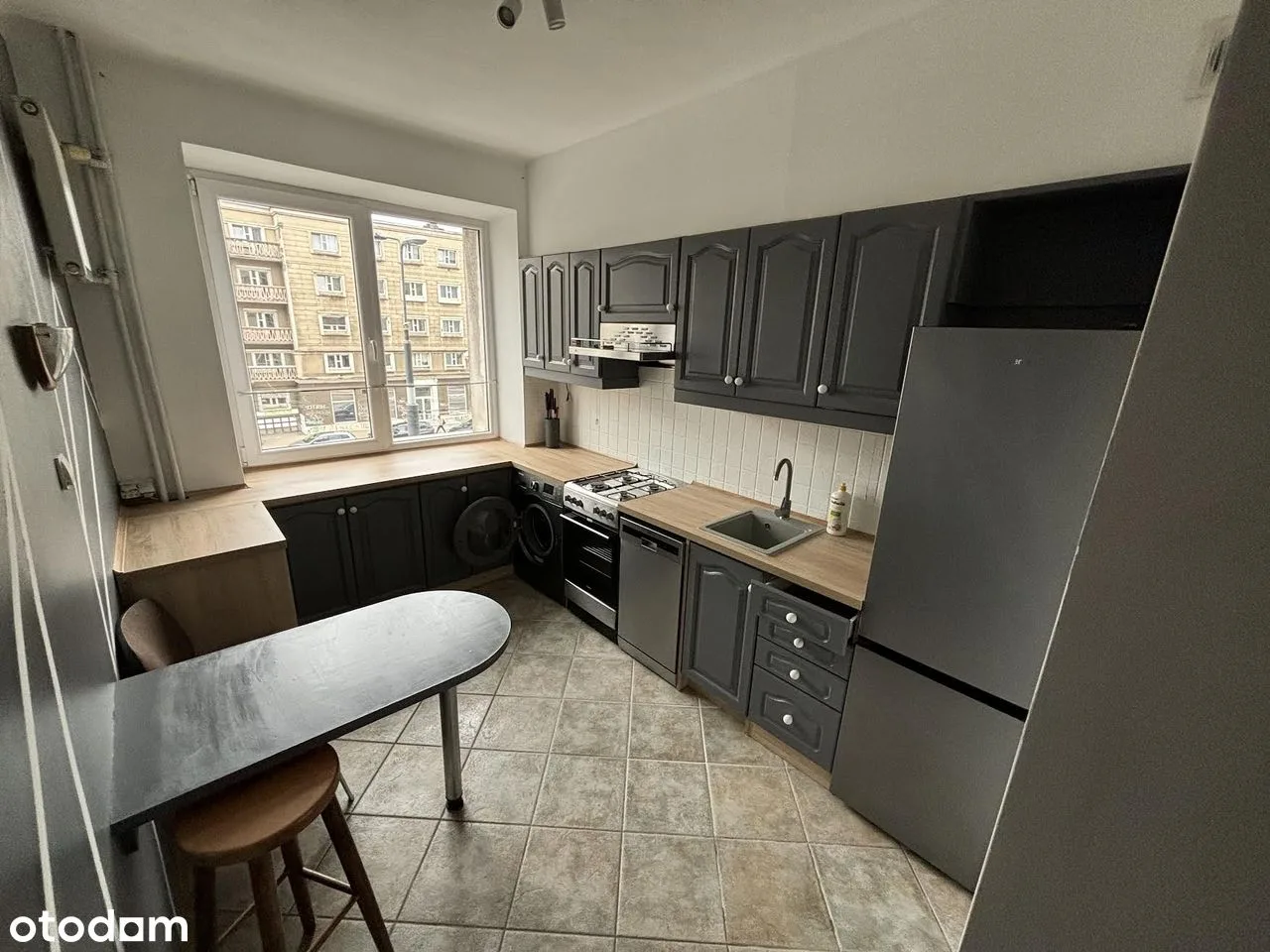 Two-room apartment with balcony in Śródmieście