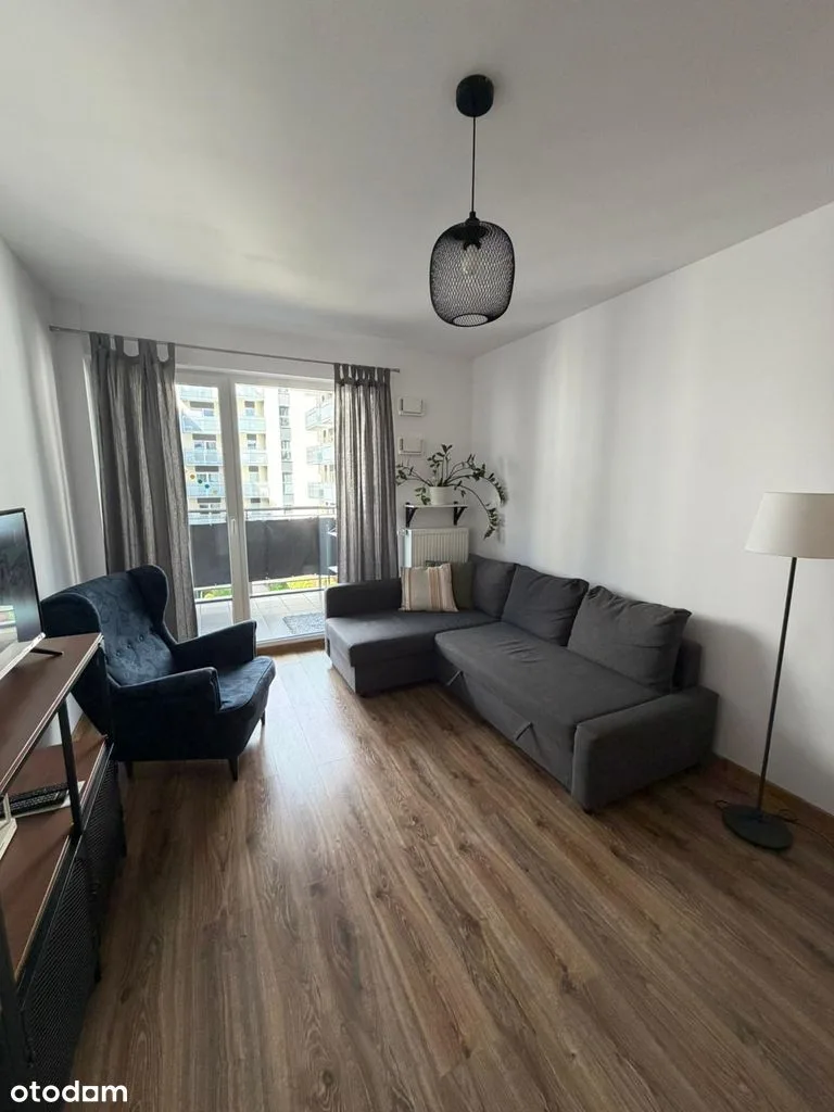 Apartamento de 1 quarto mobiliado em Praga-Południe