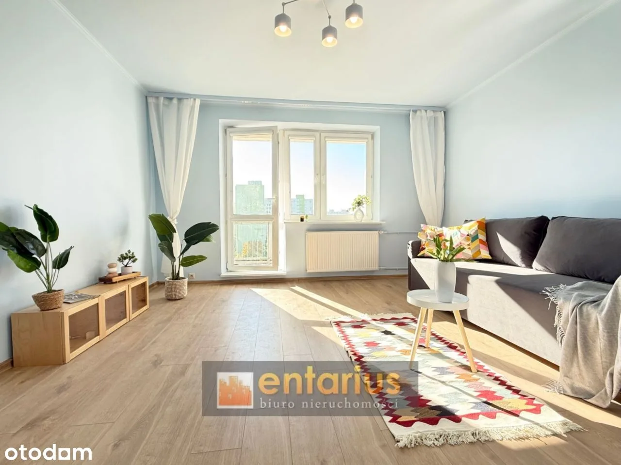 Renovated three-room apartment in Ursynów