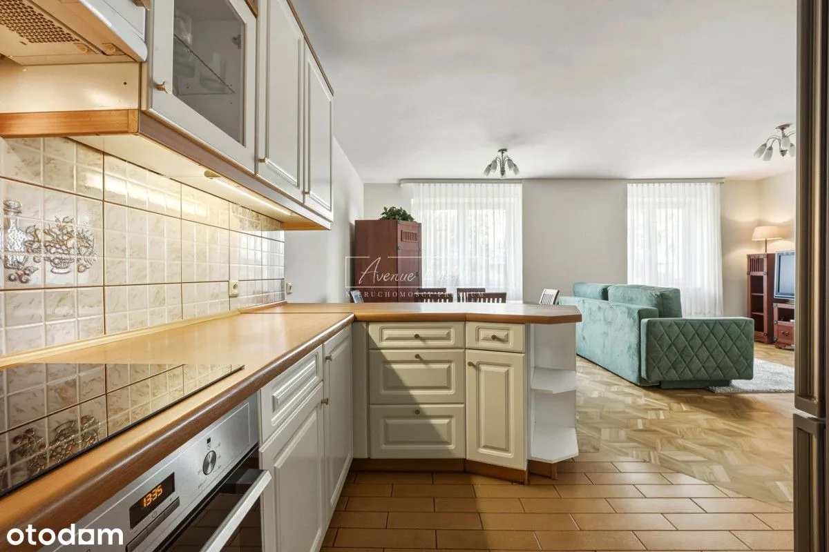 Słoneczne, Ciche 3 Pokoje | 81 M² | Po Remoncie