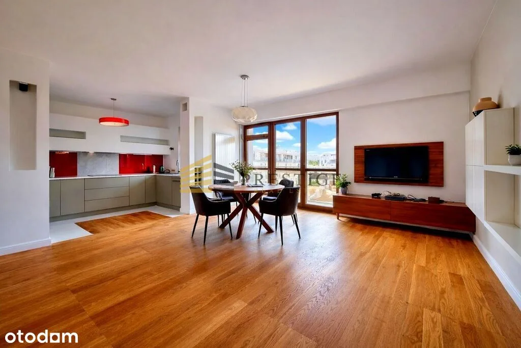 Three-room apartment in Eko Park